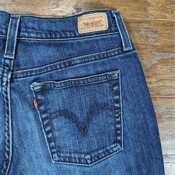 Levis 505 Straight Leg Jeans Size 4 (28X28.5) Womens Stretch Medium Blue Wash - Picture 13 of 14